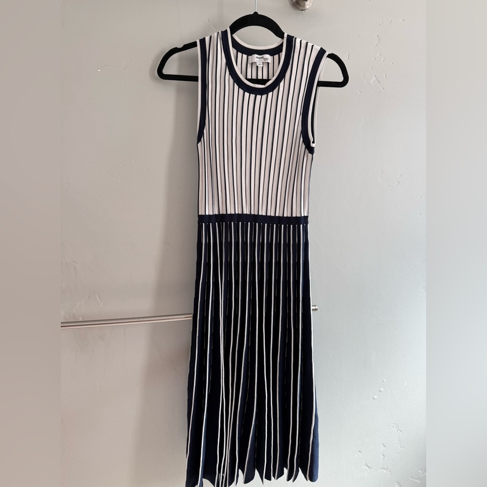 Jason Wu Striped Navy and White Sleeveless Dress Size Medium